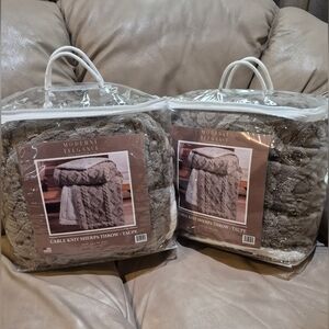 Taupe Moderne Elegance Cable Knit Sherpa Throw Blankets Set (2) Cozy Soft NWT
